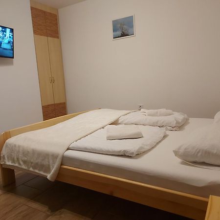 Potyka Apartman Tiszafüred Extérieur photo