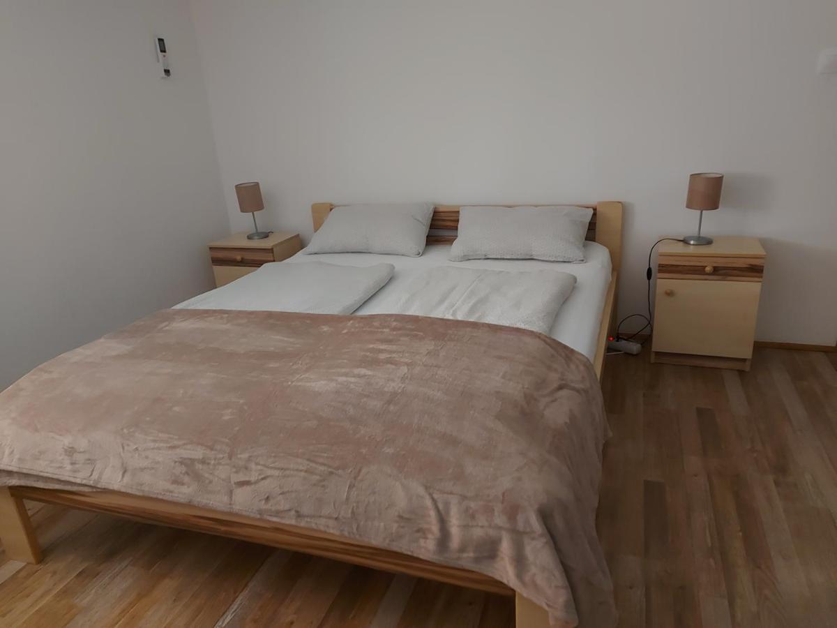 Potyka Apartman Tiszafüred Extérieur photo
