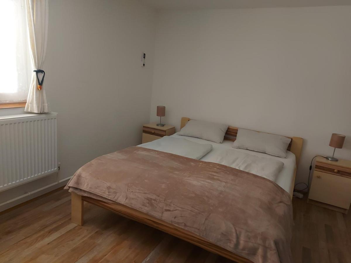 Potyka Apartman Tiszafüred Extérieur photo